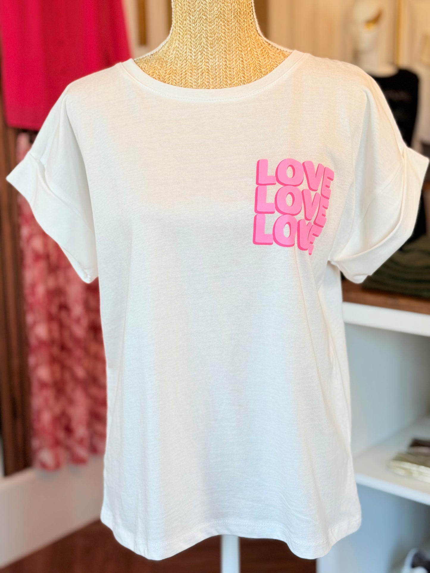 T-shirt | LOVE