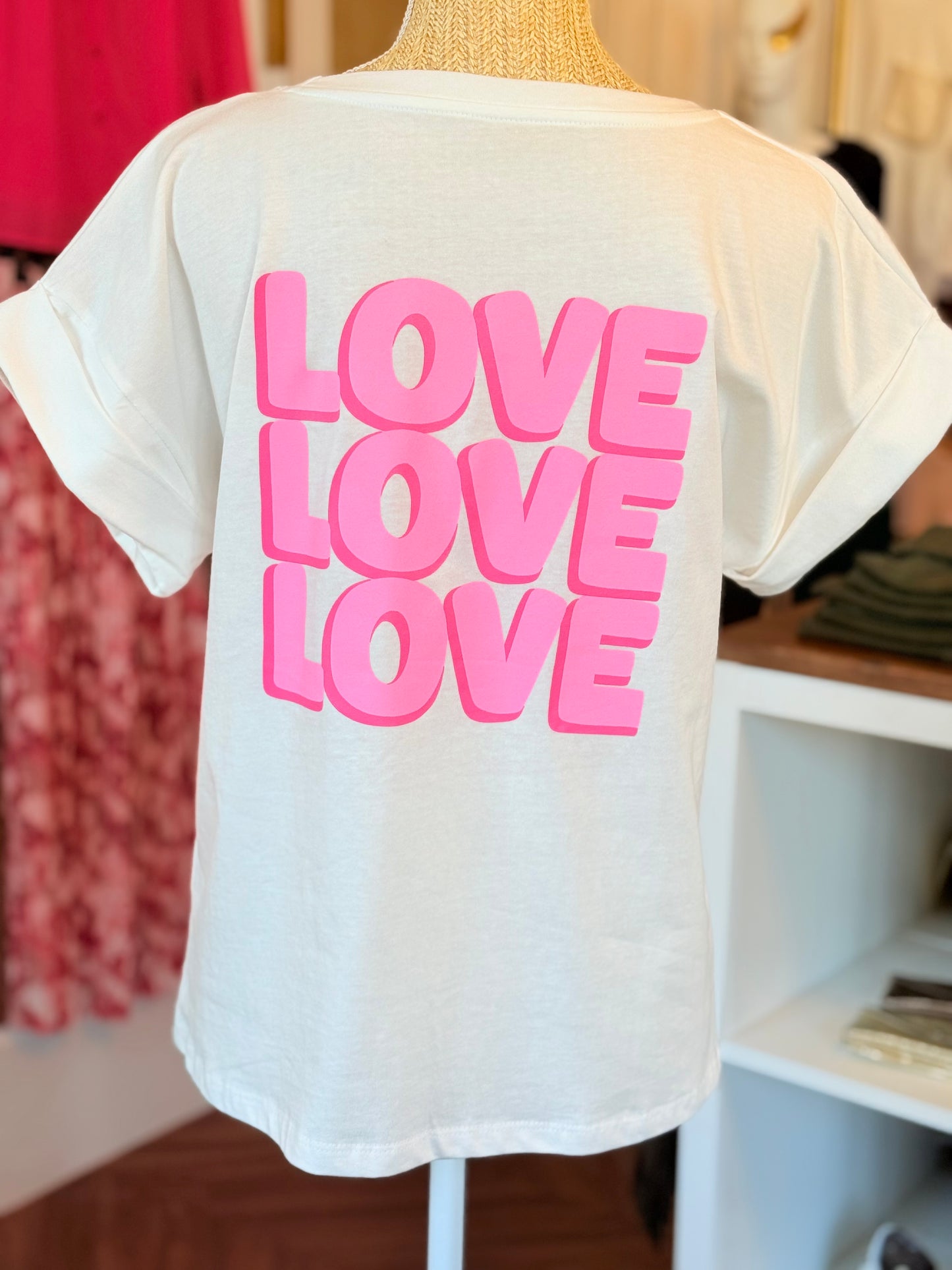 T-shirt | LOVE