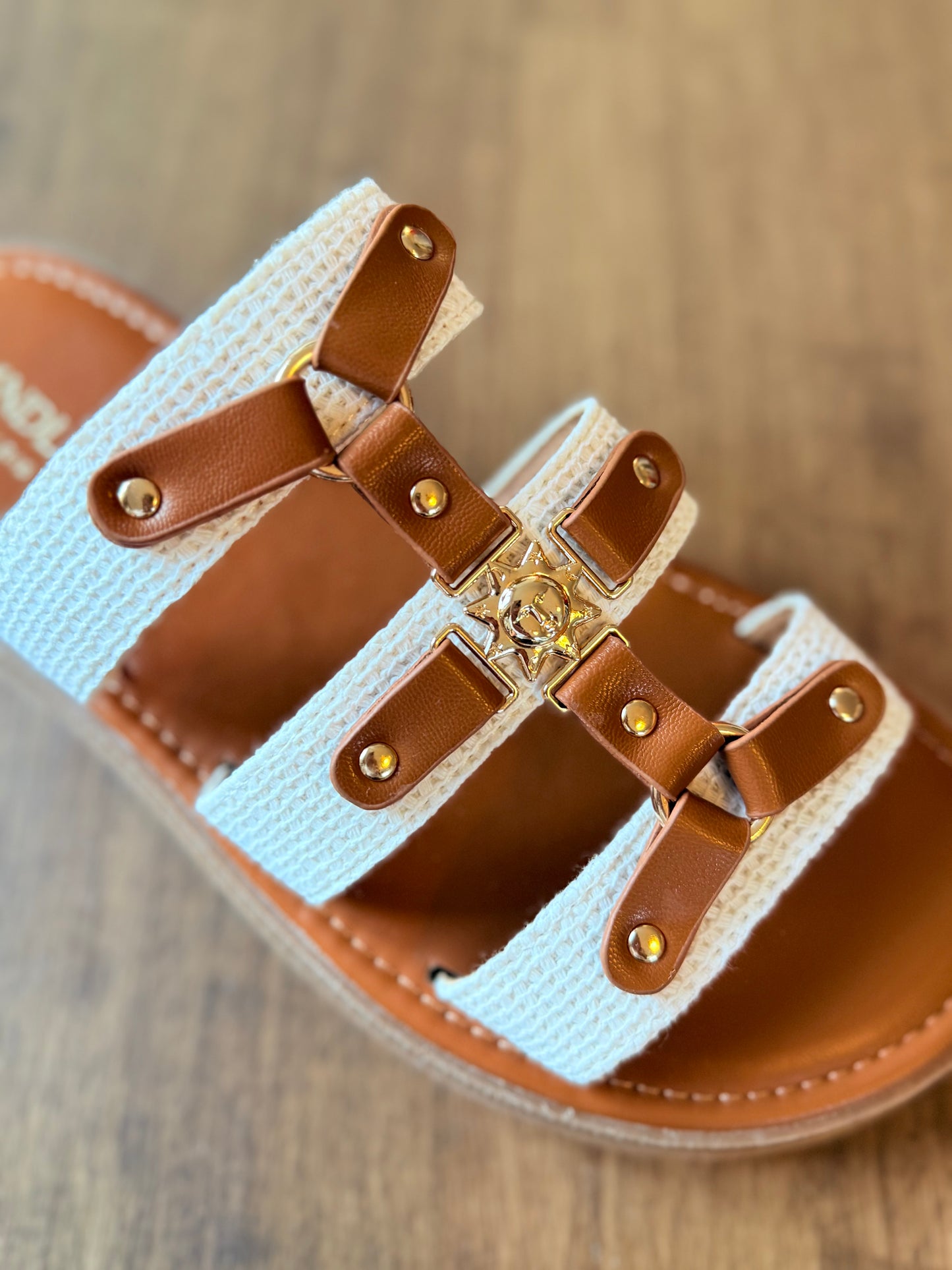 Mules findlay | SOLEIL