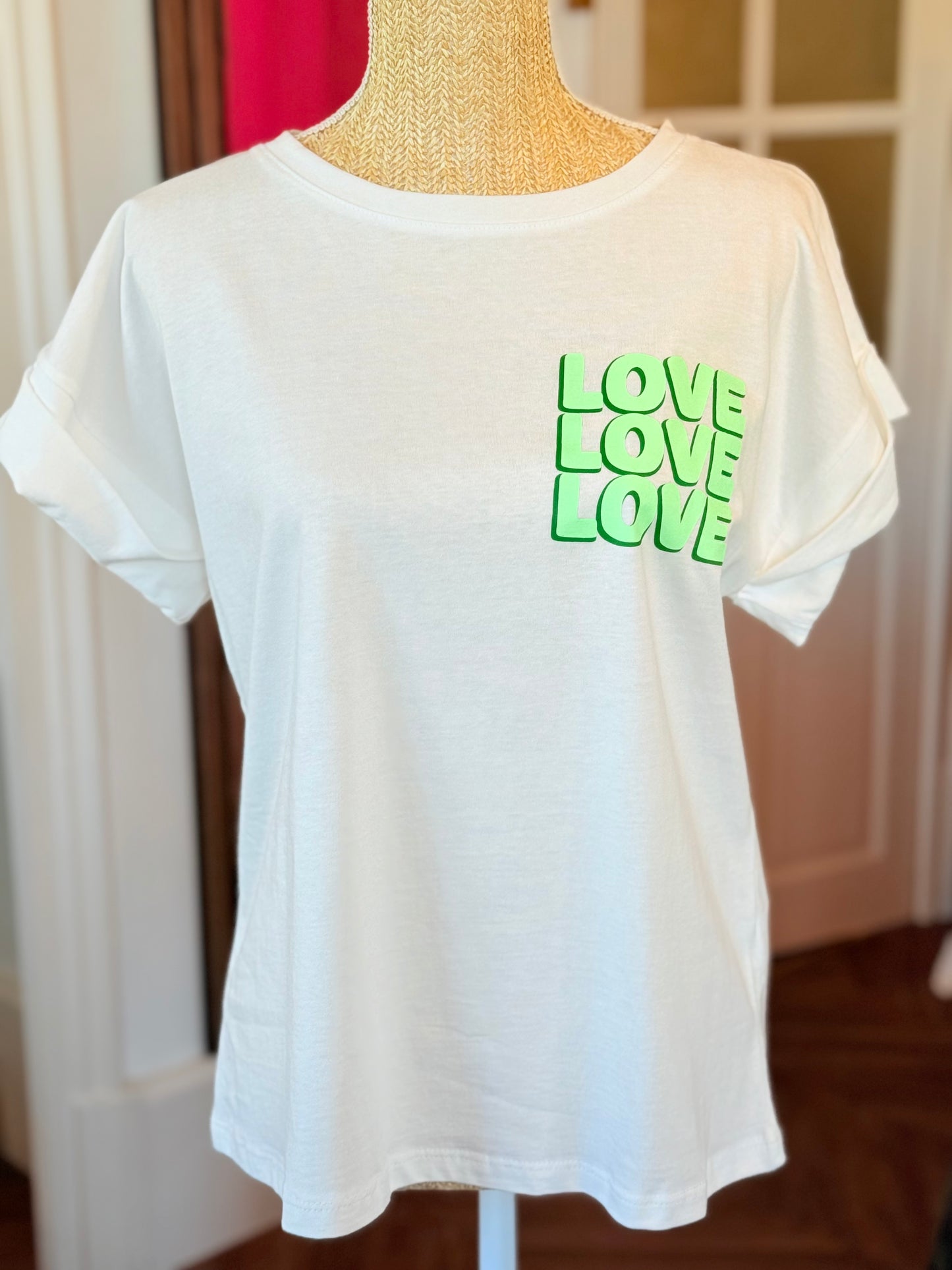 T-shirt | Love