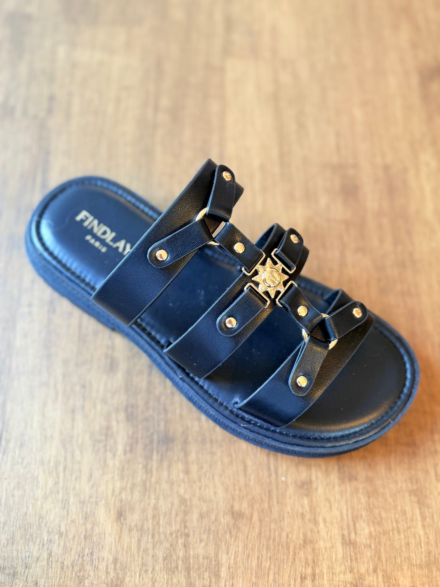 Mules Findlay | SOLEIL