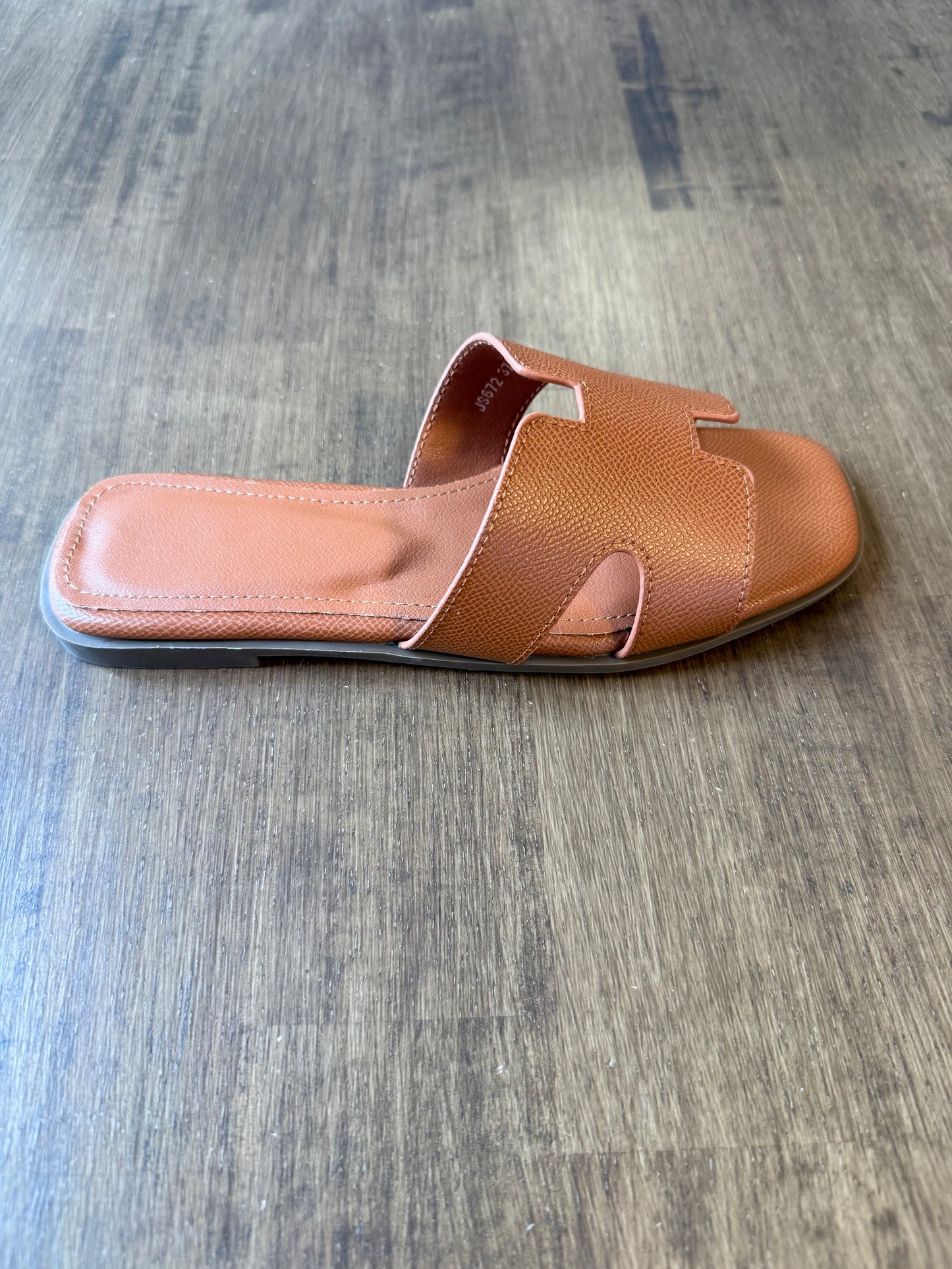 Mules plates | ORAN