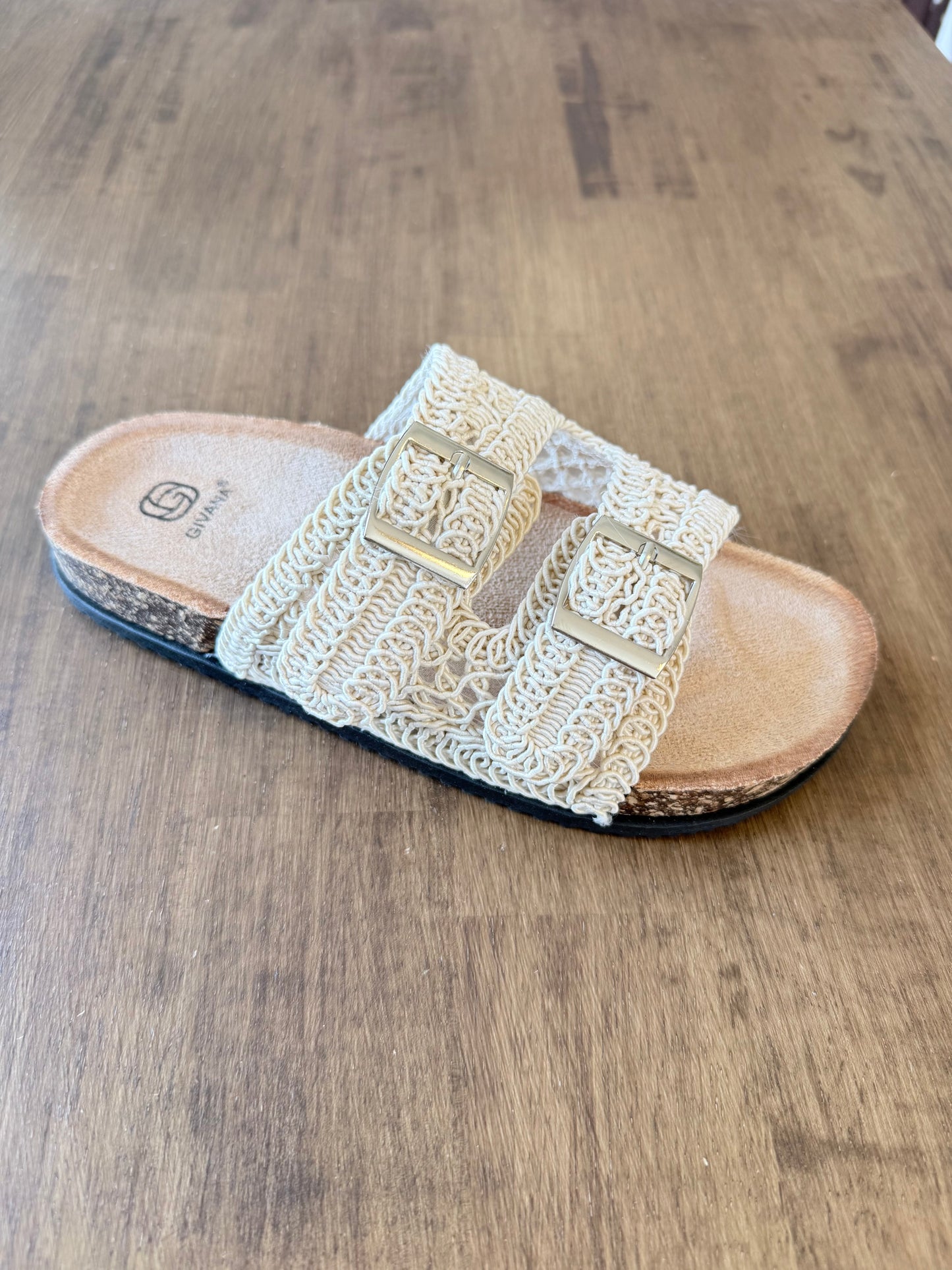 Mules | CLAUDIE