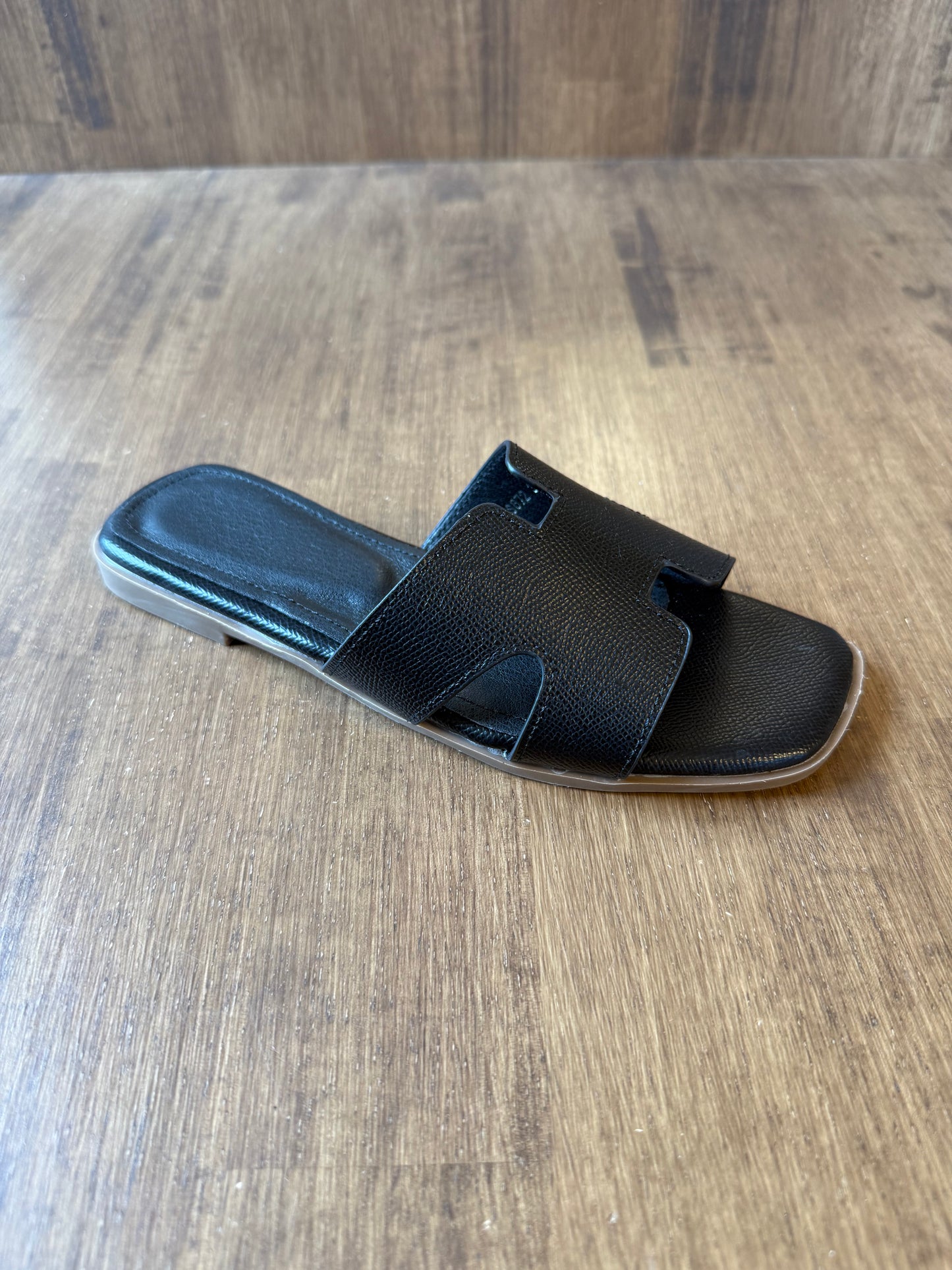 Mules plates | ORAN