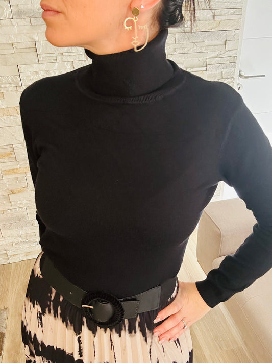 Pull col roulé